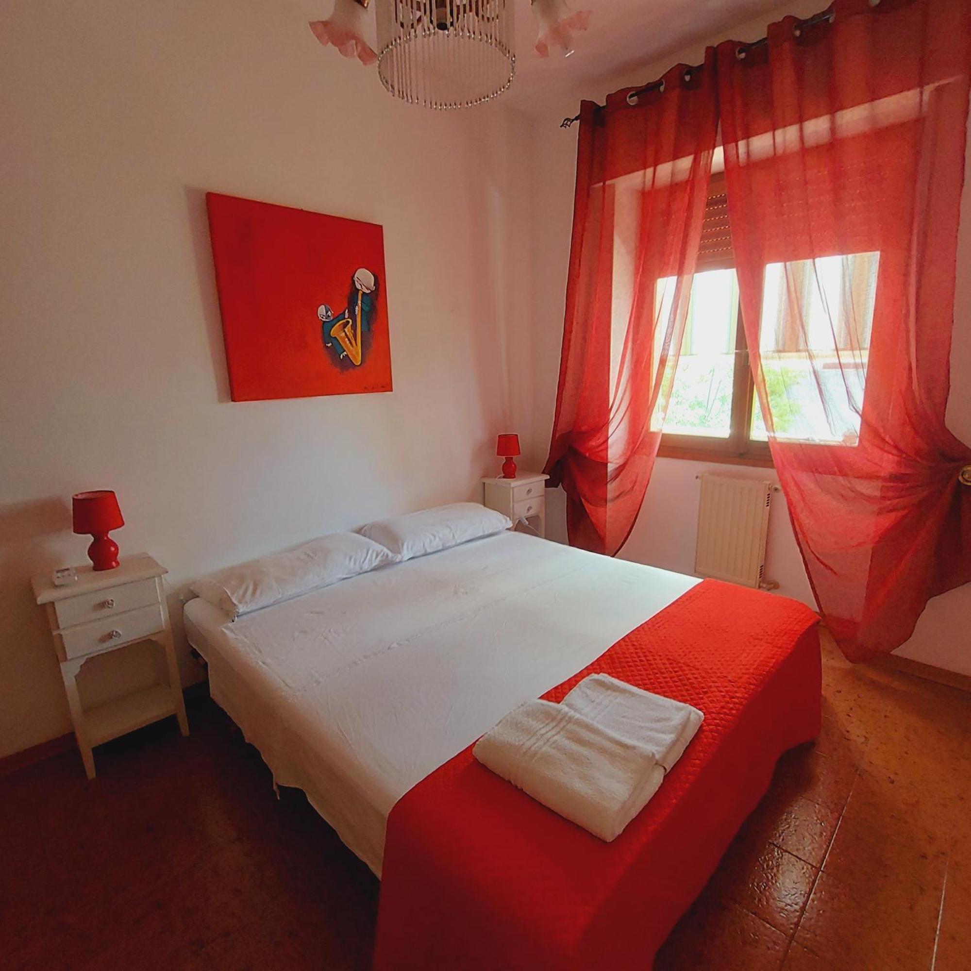 Sa Mama E Su Sole Apartment อาลเกโร ภายนอก รูปภาพ
