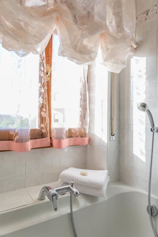 Sa Mama E Su Sole Apartment อาลเกโร ภายนอก รูปภาพ